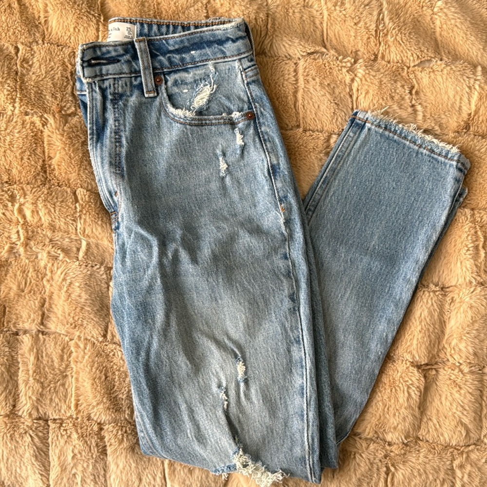 ABERCROMBIE & FITCH SKINNY JEANS